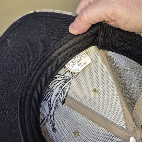 Patagonia Camo Mesh Trucker Hat  982/863 - Picture 6 of 7